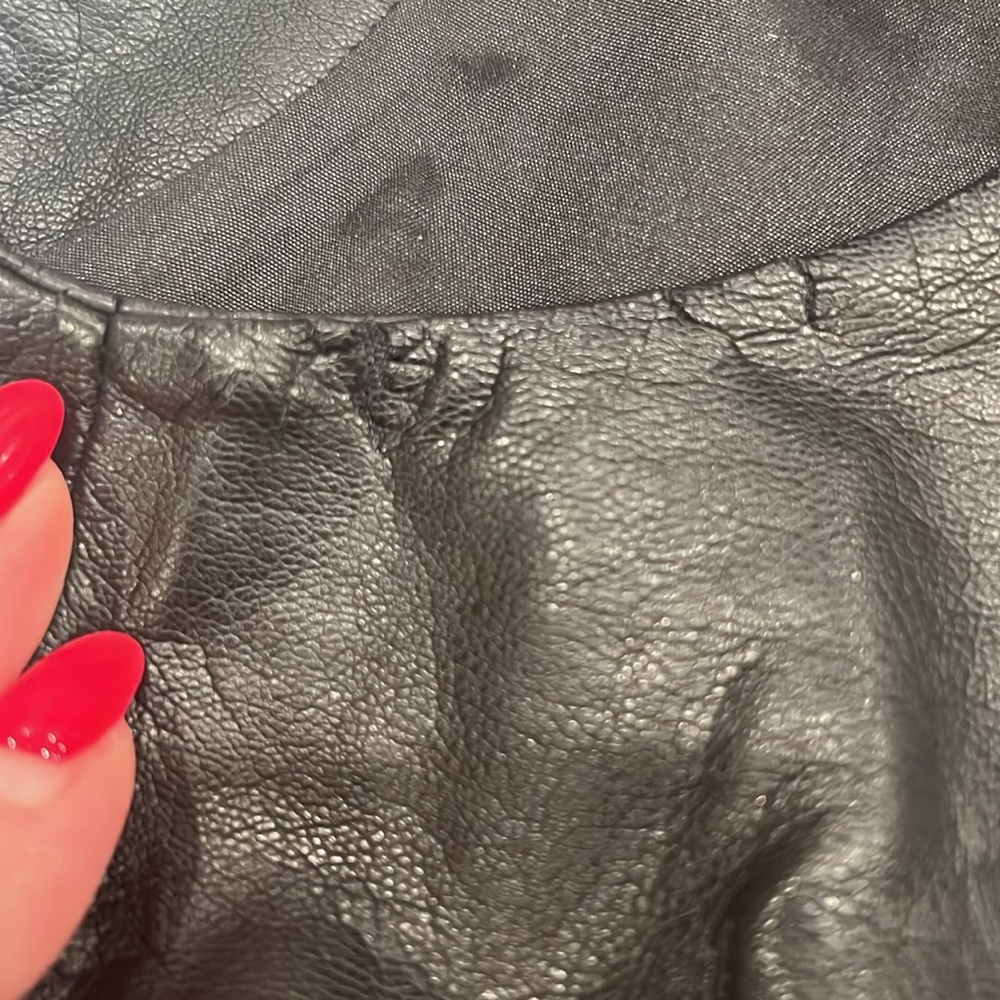 CÖ Faux Leather Peplum Sleeveless Top, S‎ - Picture 11 of 11
